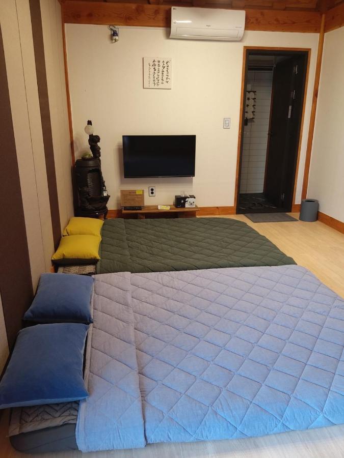 Wonhwaroo Vila Gyeongju Exterior foto